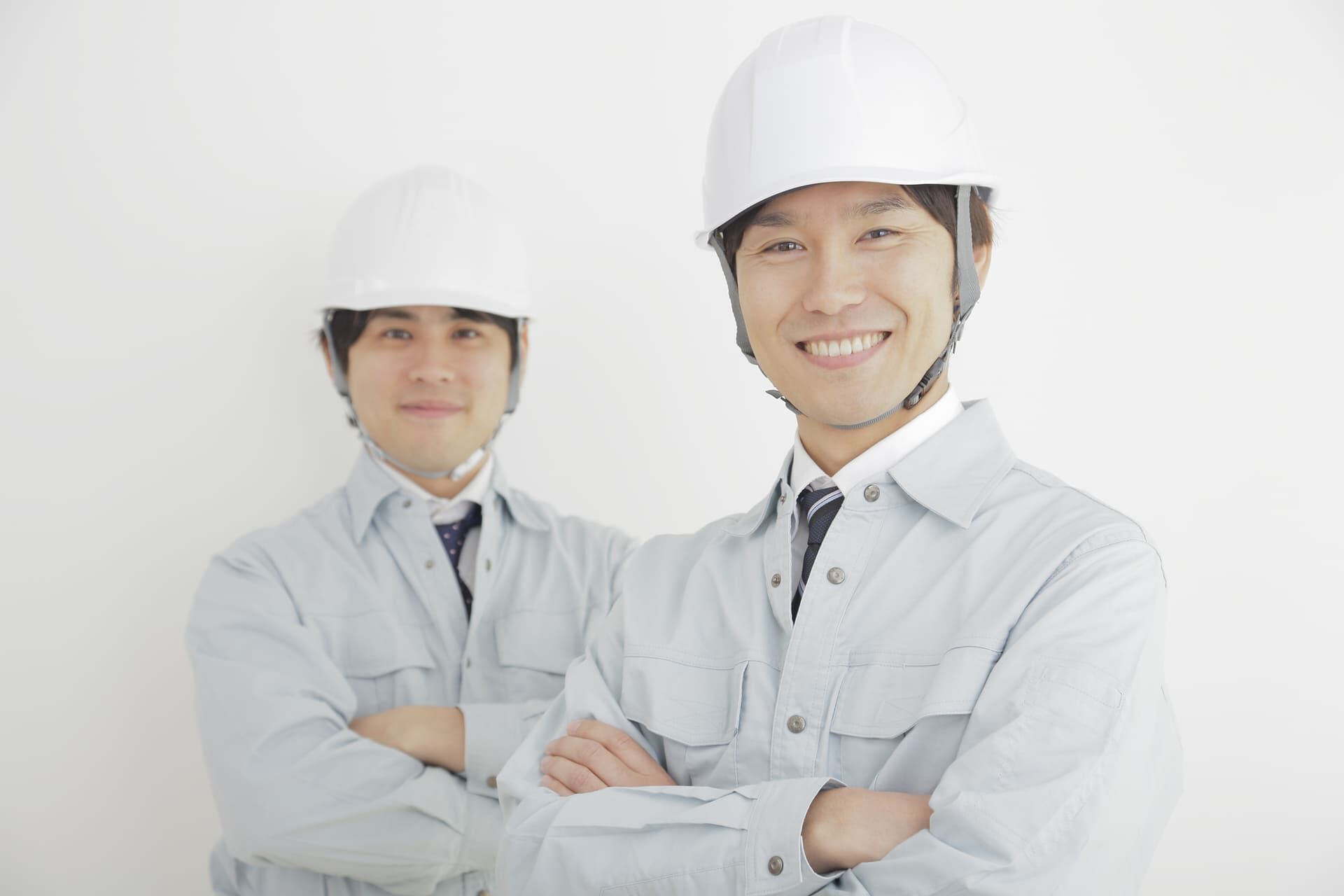 働く人同士が対等に意見を交わせる関係